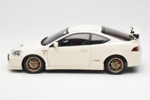 Honda Integra DC5 Type R Mugen White AUTOart 1:18 73251 Diecast - image 4 of 8