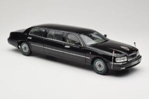 Hongqi Qijian CA7460 FAW 1:18 139940 Diecast - image 6 of 8