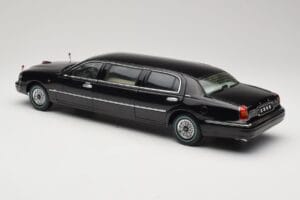 Hongqi Qijian CA7460 FAW 1:18 139940 Diecast - image 7 of 8