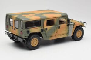 Hummer H1 Station Wagon Military Maisto 1:18 56049 Diecast - image 3 of 8