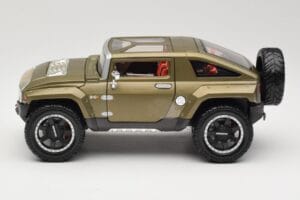 Hummer HX Concept Green Maisto 1:18 36171 Diecast - image 4 of 8