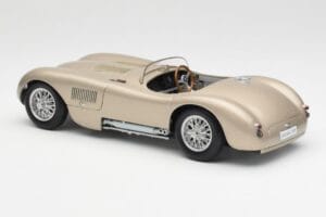 Jaguar C-Type Bronze AUTOart 1:18 73502 Diecast - image 7 of 8