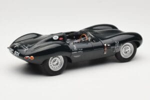 Jaguar D-Type Short Nose Green AUTOart 1:18 73561 Diecast - image 2 of 6