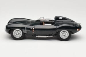 Jaguar D-Type Short Nose Green AUTOart 1:18 73561 Diecast - image 3 of 6