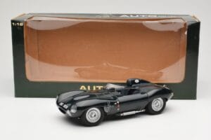 Jaguar D-Type Short Nose Green AUTOart 1:18 73561 Diecast - image 6 of 6