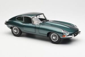 Jaguar E-Type 3.8 Series 1 Dark Green Kyosho 1:18 08954DG Diecast - image 6 of 8