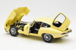 Jaguar E-Type 3.8 Series 1 Light Yellow Kyosho 1:18 08954LY Diecast - image 5 of 8
