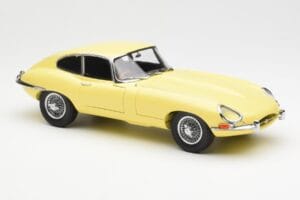 Jaguar E-Type 3.8 Series 1 Light Yellow Kyosho 1:18 08954LY Diecast - image 6 of 8
