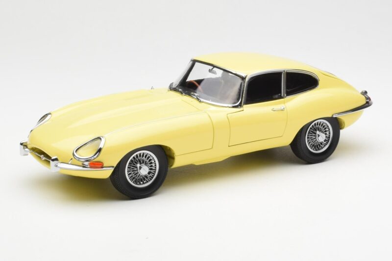 Jaguar E-Type 3.8 Series 1 Light Yellow Kyosho 1:18 08954LY Diecast