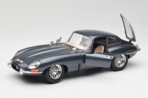 Jaguar E-Type Grey Bburago 1:18 30018 Diecast - image 2 of 8