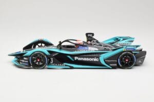 Jaguar I-Type 3 Panasonic Jaguar Racing #3 N. Piquet Jr. Formula E Season 5 2019 Minichamps 1:18 114180003 Diecast - image 3 of 6