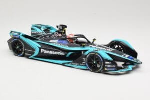 Jaguar I-Type 3 Panasonic Jaguar Racing #3 N. Piquet Jr. Formula E Season 5 2019 Minichamps 1:18 114180003 Diecast - image 4 of 6