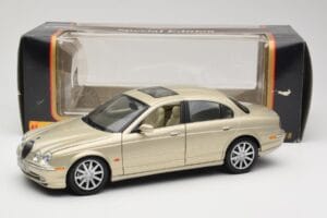 Jaguar S-Type X200 Bronze Maisto 1:18 50332 Diecast - image 8 of 8