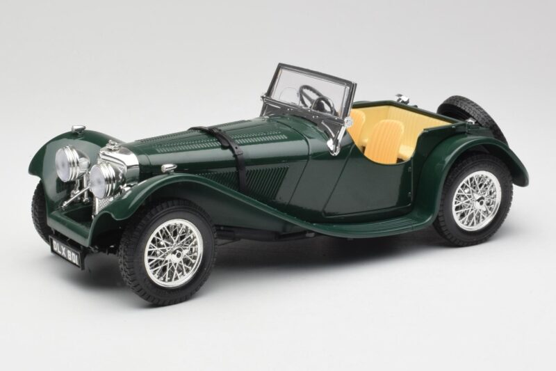 Jaguar SS 100 Roadster Green Bburago 1:18 3006 Diecast