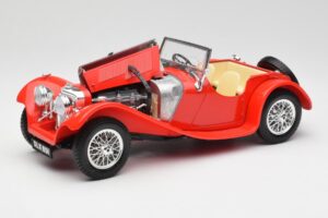 Jaguar SS 100 Red Bburago 1:18 3006-M1 Diecast - image 2 of 8