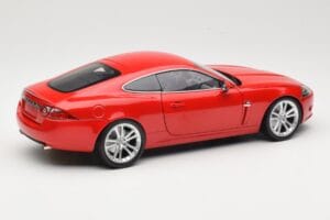 Jaguar XK X150 Red Minichamps 1:18 150130503 Diecast - image 3 of 8