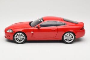 Jaguar XK X150 Red Minichamps 1:18 150130503 Diecast - image 4 of 8