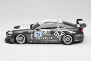 Jaguar XKR GT3 Quaife #33 P. Hall FIA GT3 Championship 2008 Minichamps 1:18 150081333 Diecast - image 3 of 6