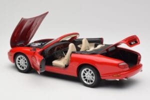 Jaguar XKR X100 Red Maisto 1:18 50330 Diecast - image 5 of 8