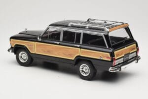 Jeep Grand Wagoneer Black KK-Scale 1:18 KKDC181113 Diecast - image 5 of 6