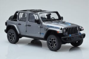 Jeep Wrangler 4xe Silver GT Spirit 1:18 GT419 Resin - image 4 of 6