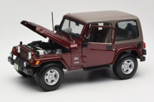 Jeep Wrangler TJ Sahara Red Maisto 1:18 31662 Diecast - image 2 of 8
