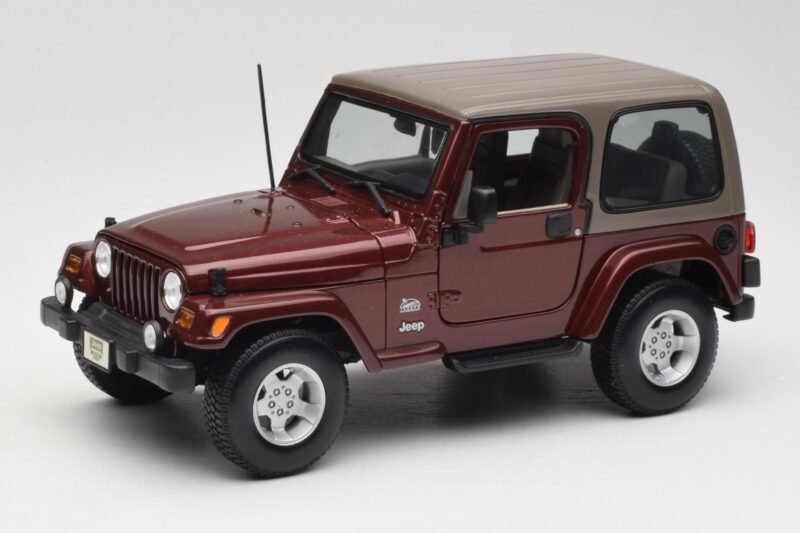 Jeep Wrangler TJ Sahara Red Maisto 1:18 Jeep Wrangler TJ Sahara Red Maisto 1:18 31662 Diecast