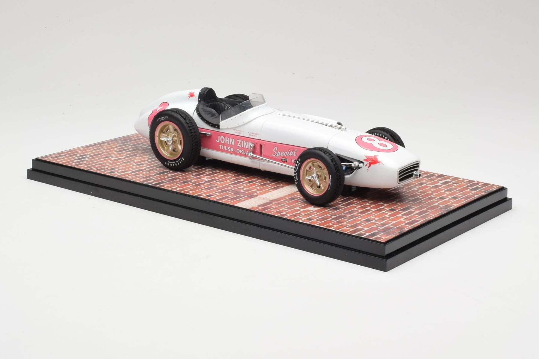 Carousel 1 Watson Roadster Flaherty Indy 1956 1:18