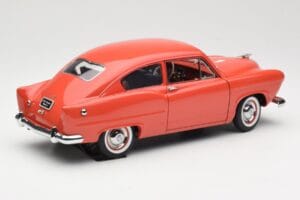 Kaiser Henry J Red Sun Star 1:18 5092 Diecast - image 3 of 8