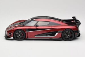 Koenigsegg Agera RS Red GT Spirit 1:18 GT931 Resin - image 3 of 6