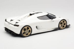 Koenigsegg CC850 Crystal White GT Spirit 1:18 GT903 Resin - image 2 of 6