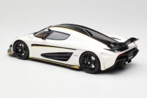 Koenigsegg Regera Crystal White GT Spirit 1:18 GT913 Resin - image 5 of 6