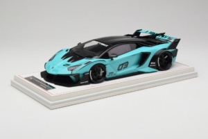 Lamborghini Aventador Liberty Walk LB-Silhouette WORKS GT Evo Mint Green IVY Merit 1:18 REMC001 Resin - image 2 of 7