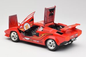 Lamborghini Countach Red Bburago 1:18 3047 Diecast - image 5 of 8