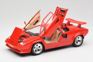 Lamborghini Countach Red Bburago 1:18 3047-M1 Diecast - image 2 of 8