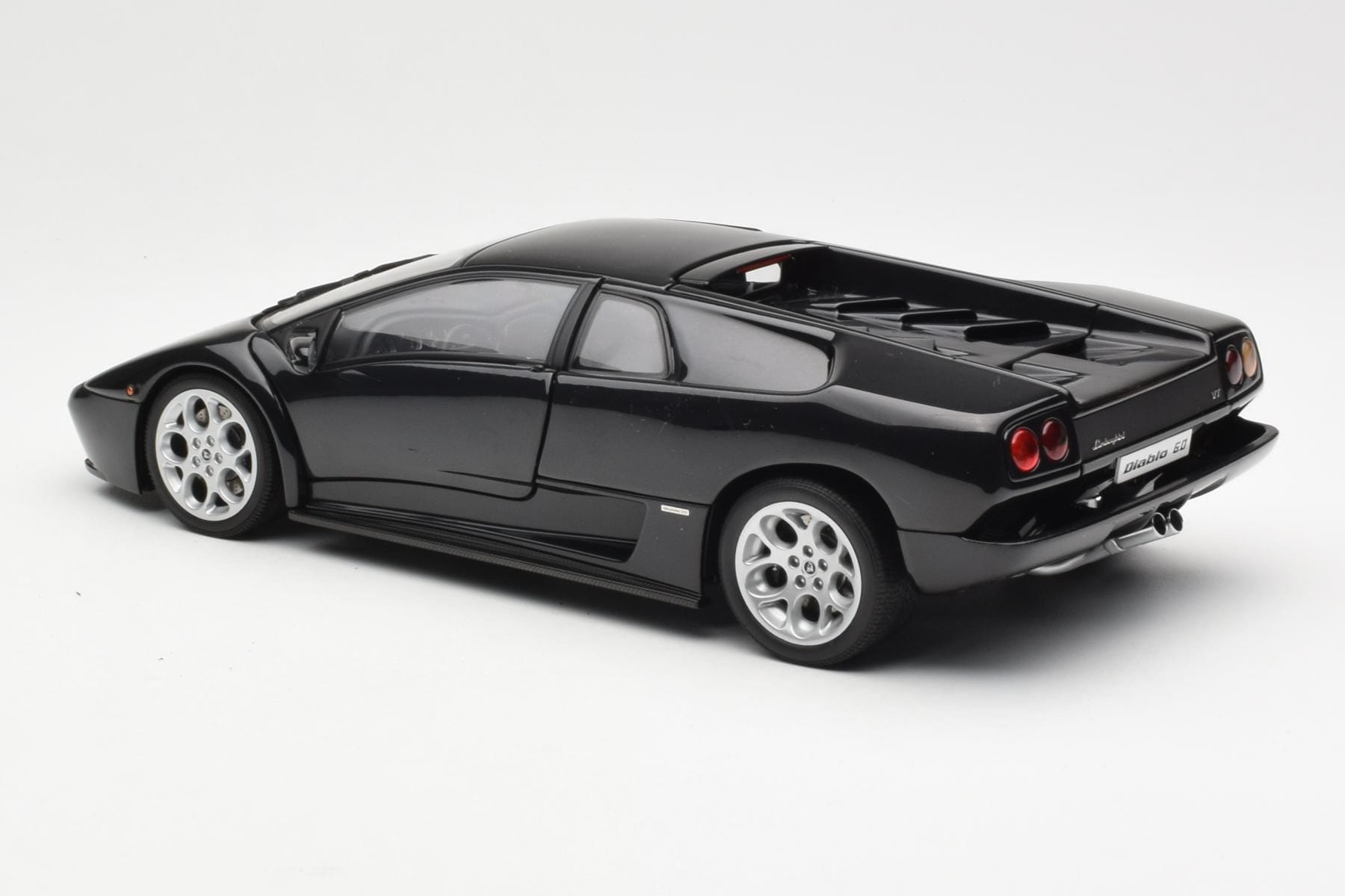 おもちゃ オートアート1/18 Lamborghini Diablo 6