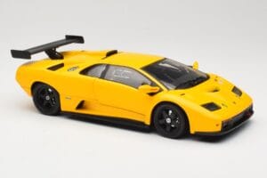 Lamborghini Diablo GTR Yellow Hot Wheels 1:18 53885 Diecast - image 6 of 8