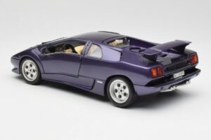 Lamborghini Diablo Purple Maisto 1:18 3028 Diecast - image 7 of 8