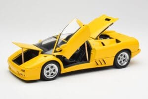Lamborghini Diablo Roadster Yellow AUTOart 1:18 70092 Diecast - image 2 of 8
