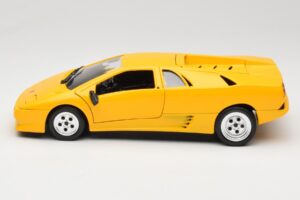 Lamborghini Diablo Yellow Tonka 1:18 09035 Diecast - image 4 of 8