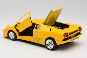 Lamborghini Diablo Yellow Tonka 1:18 09035 Diecast - image 5 of 8