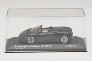 Lamborghini Gallardo LP560-4 Spyder Black Minichamps 1:43 400103830 Diecast - image 4 of 5