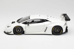 Lamborghini Huracan GT3 White AUTOart 1:18 81527 Diecast - image 4 of 8