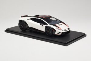 Lamborghini Huracan Sterrato No. 63 White TopSpeed 1:18 TS0610 Resin - image 4 of 6