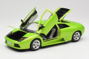 Lamborghini Murcielago Verde Ithaca Bburago 1:18 3341-M3 Diecast - image 2 of 8