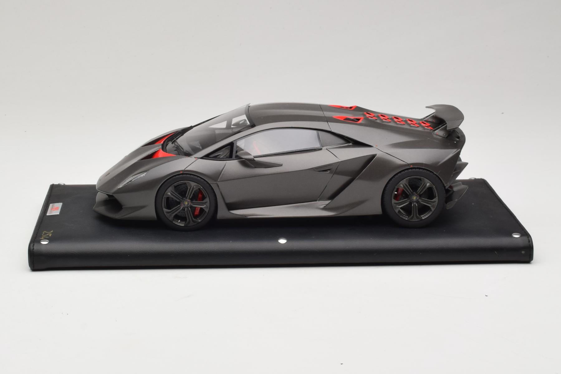 MR Collection Lamborghini Sesto Elemento 1:18 Resin