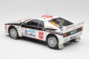 Lancia 037 #1 G. Cunico / E. Bartolich Targa Florio Winner 1983 Kyosho 1:18 08302H Diecast - image 7 of 8