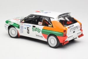 Lancia Delta HF Integrale Evo II Totip #5 A. Aghini / S. Farnocchia Rally Monte Carlo 1993 Kyosho 1:18 08348F Diecast - image 7 of 8