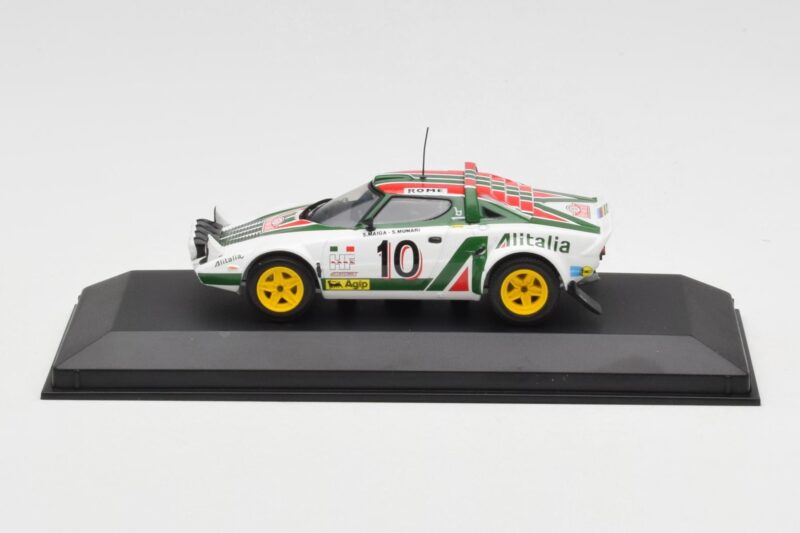 Lancia Stratos #10 Team Alitalia S. Munari / S. Maiga Rally Monte Carlo 1976 Minichamps 1:43 430761210 Diecast