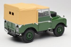 Land Rover 88 Series I Bronze Green Minichamps 1:18 150168906 Diecast - image 3 of 8